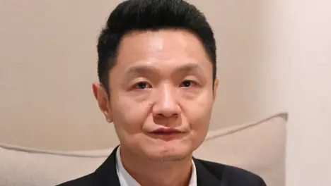英雄联盟职业联赛中国选手：LPL赛区主力阵容与国际赛事成就推动电竞产业发展